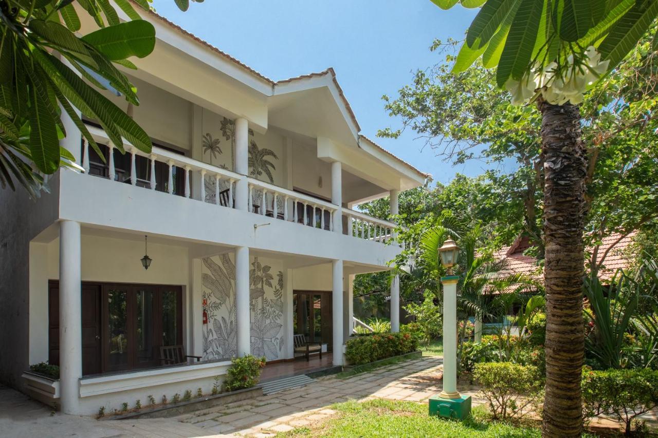 Green Meadows Resort Chennai Bagian luar foto