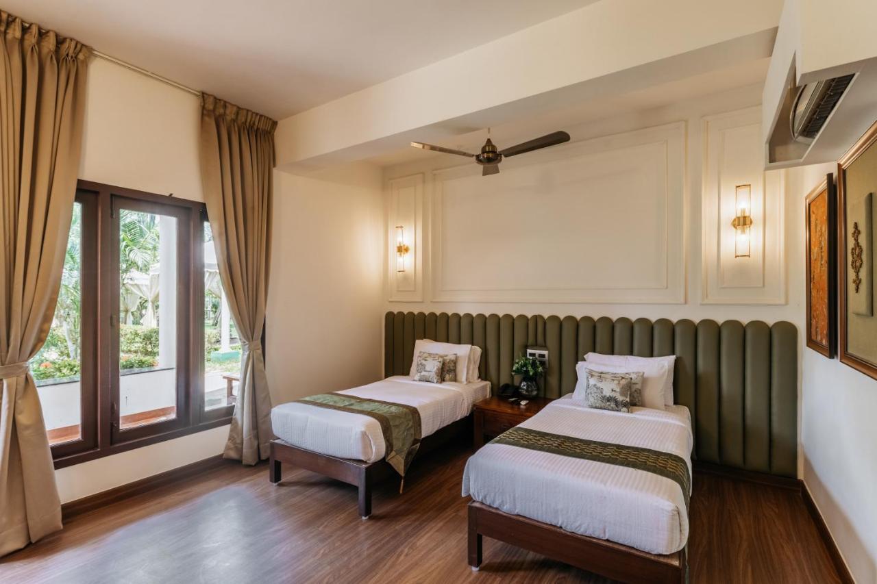 Green Meadows Resort Chennai Bagian luar foto