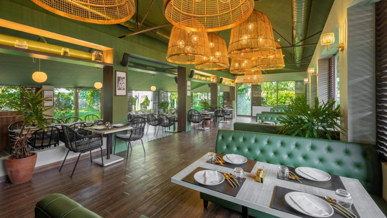 Green Meadows Resort Chennai Bagian luar foto