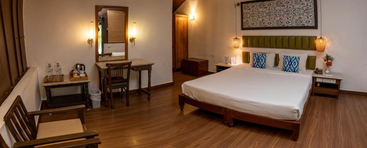 Green Meadows Resort Chennai Bagian luar foto