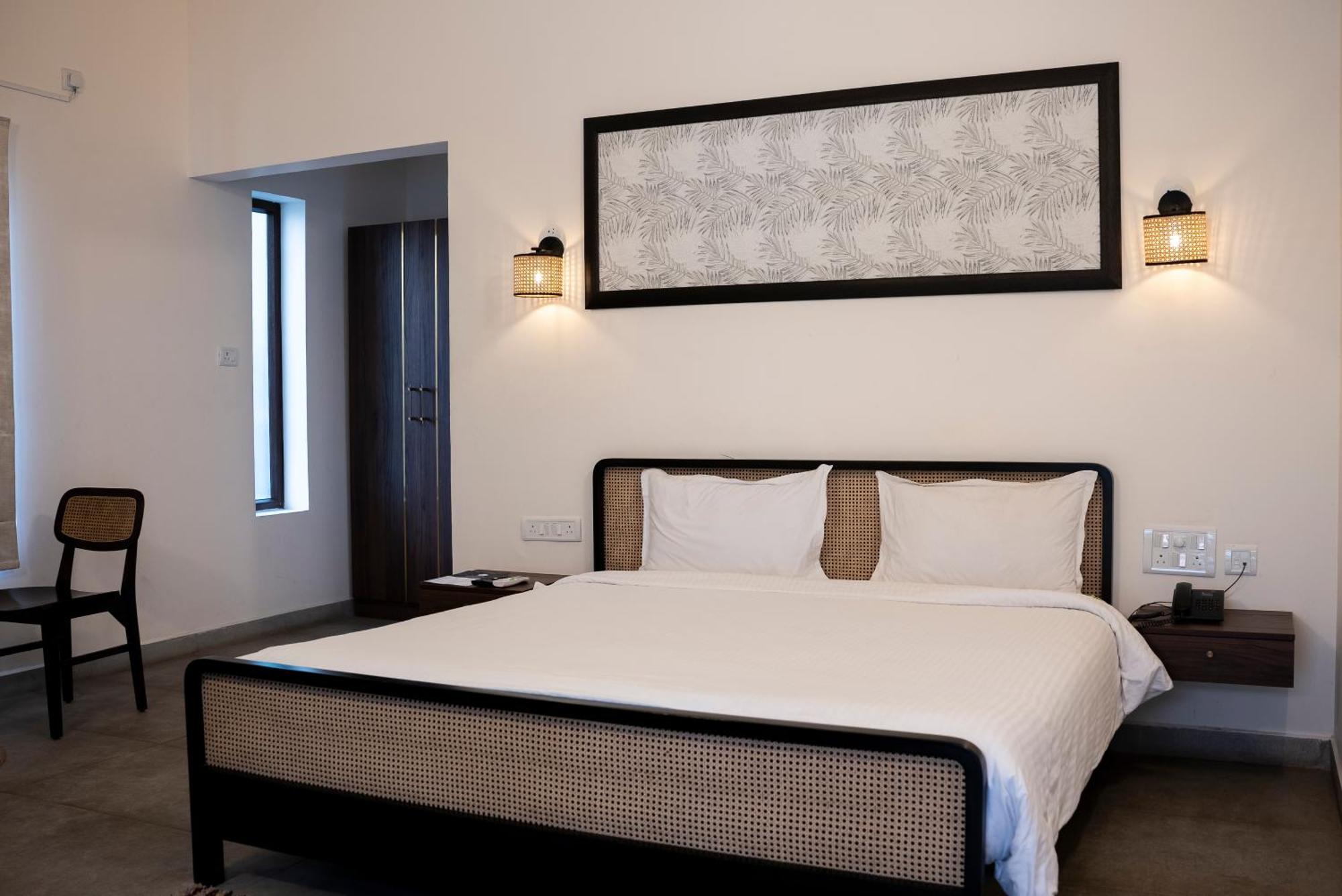 Green Meadows Resort Chennai Bagian luar foto