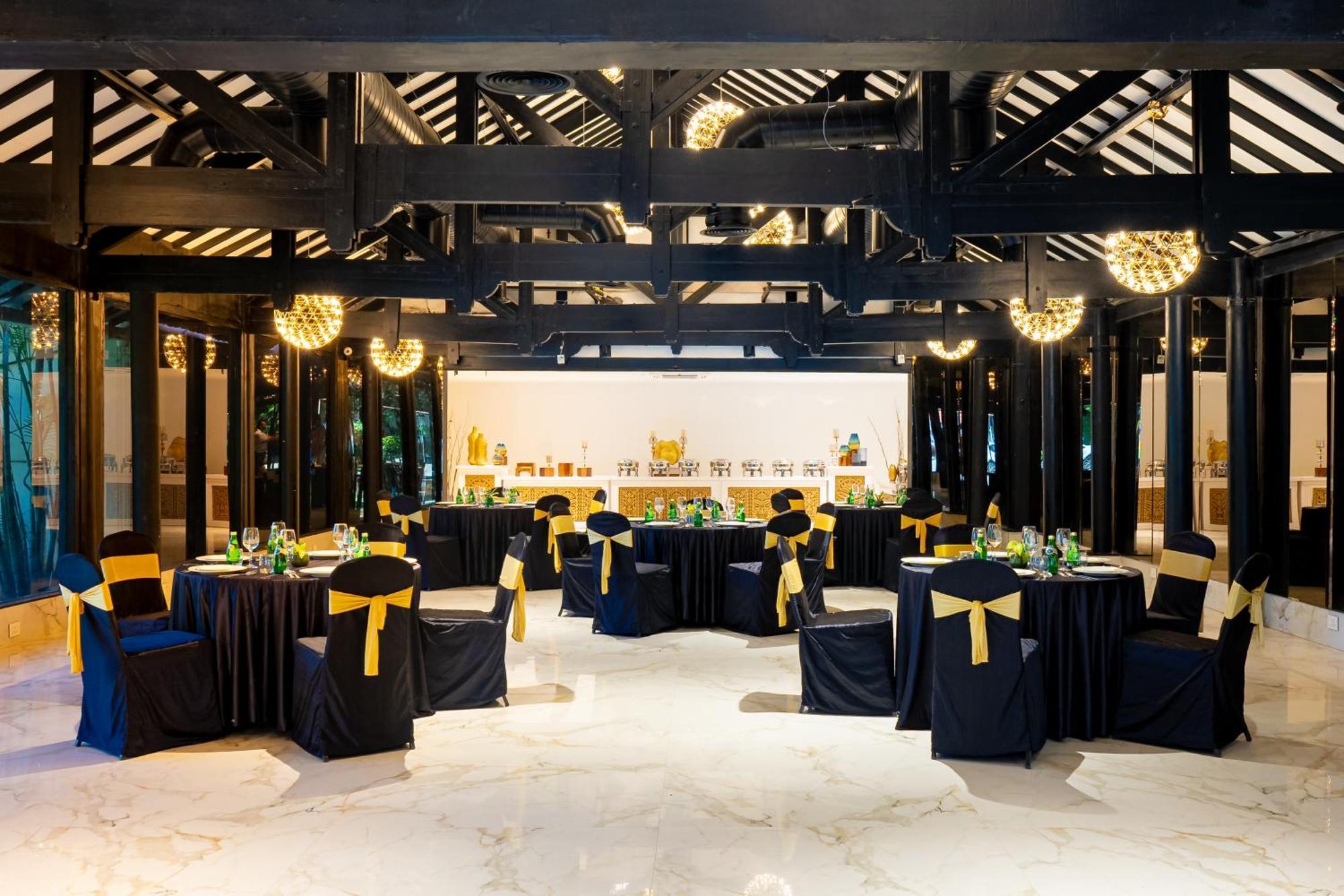 Green Meadows Resort Chennai Bagian luar foto