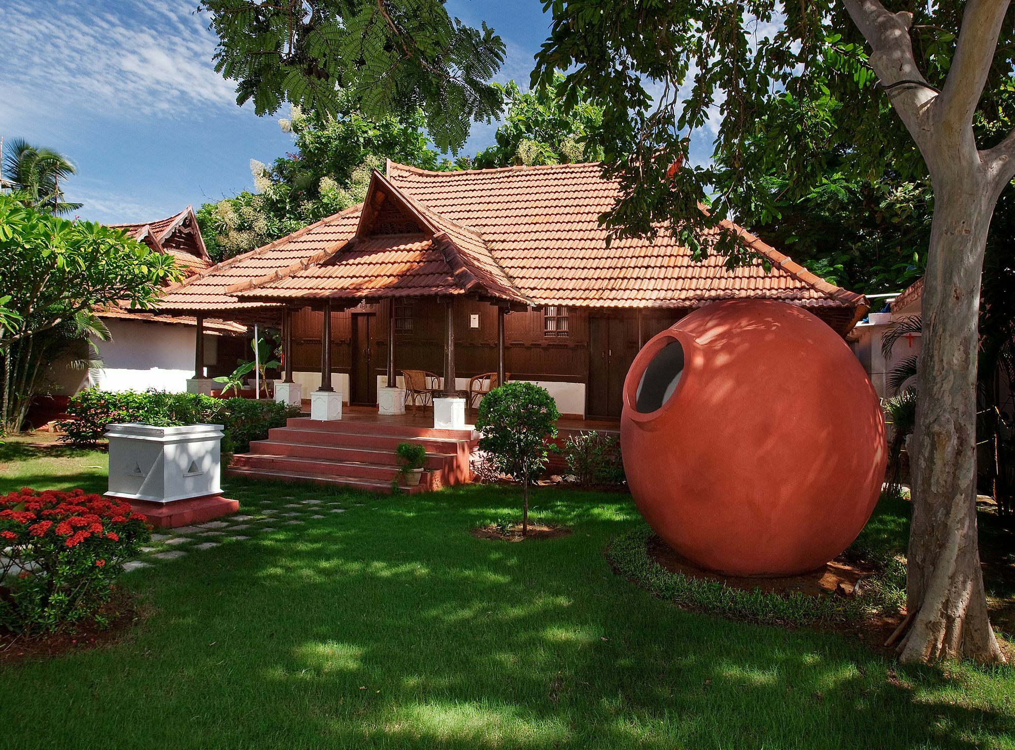 Green Meadows Resort Chennai Bagian luar foto